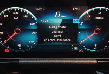 Airbag frontal passager activé cf notice d'utilisation Mercedes Classe A 177