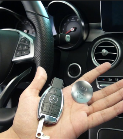 Comment réinitialiser une clé électronique Mercedes ?